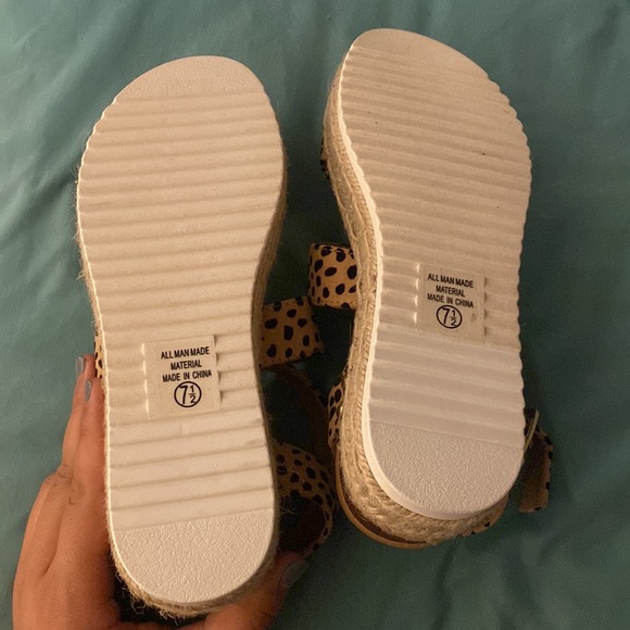 practically new wedges!!!! - Picture 4 of 5